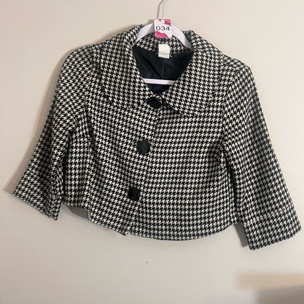 Wet Seal Crop Black and White Houndstooth Blazer